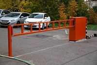 Как установить шлагбаум во дворе собственного дома